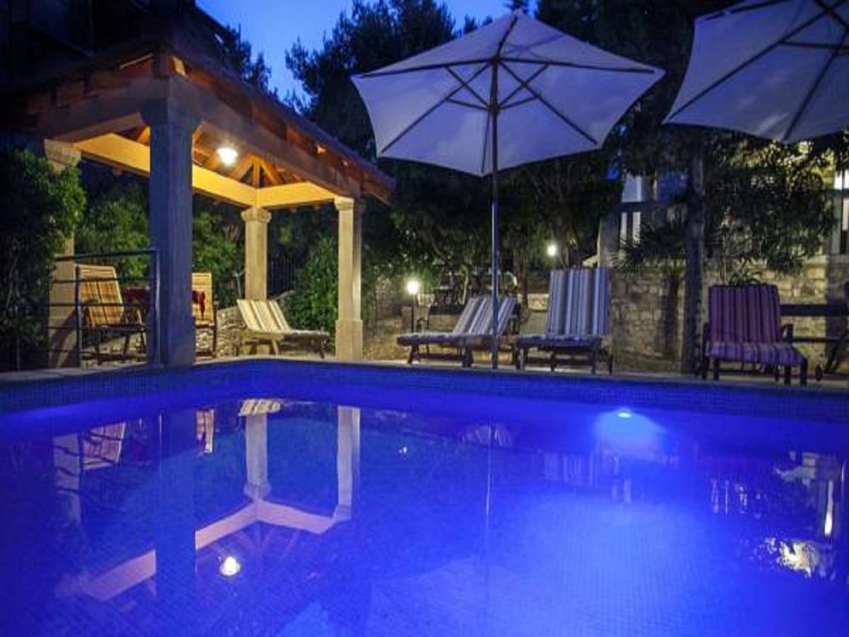 Villa Nova Vela Luka Buitenkant foto