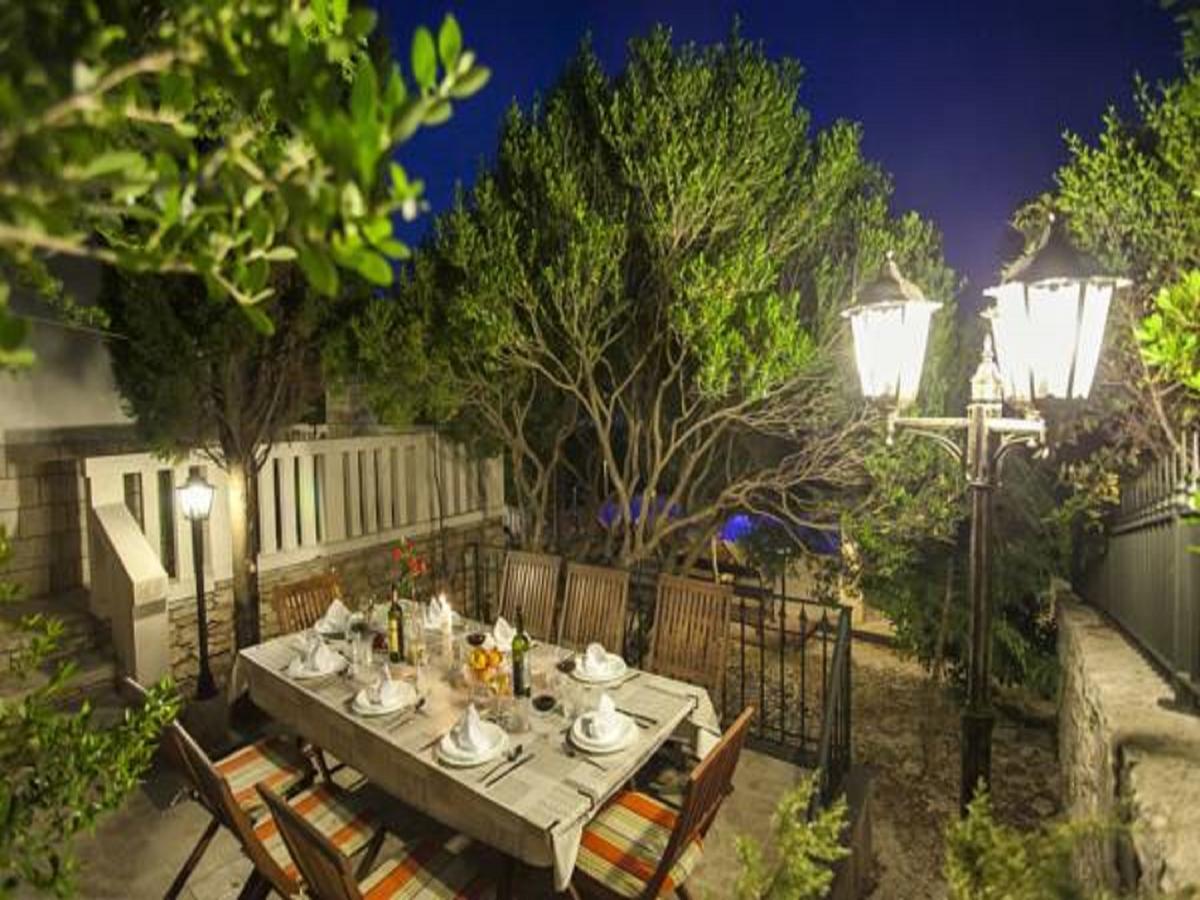 Villa Nova Vela Luka Buitenkant foto