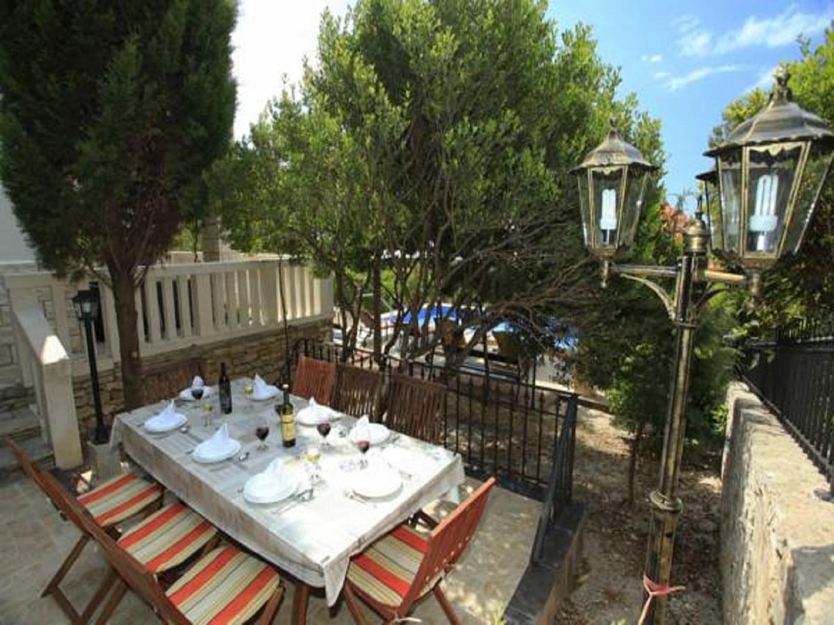 Villa Nova Vela Luka Buitenkant foto