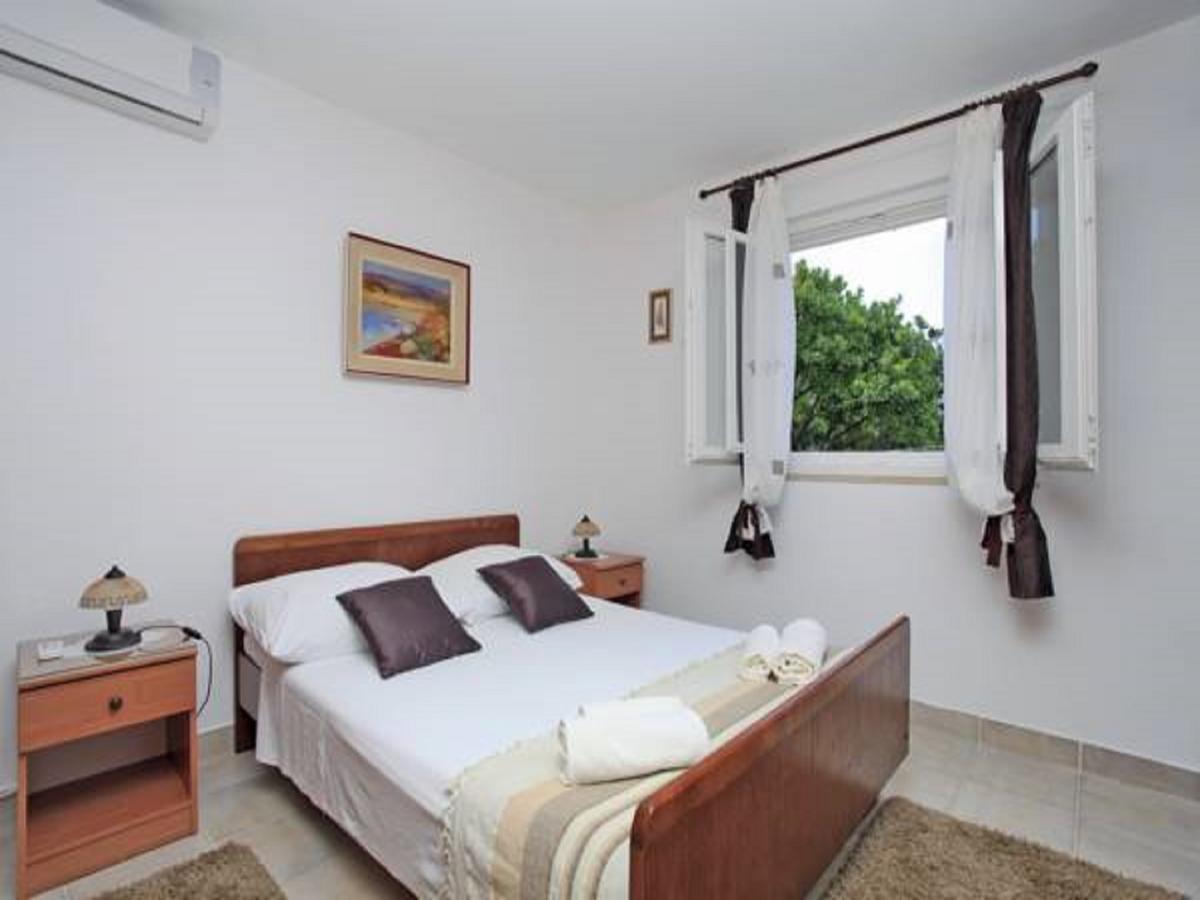 Villa Nova Vela Luka Buitenkant foto