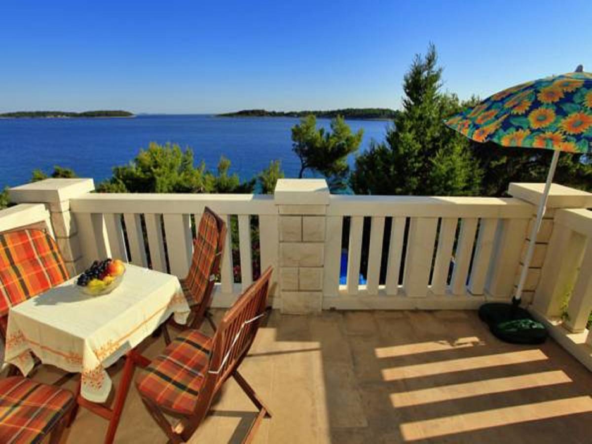 Villa Nova Vela Luka Buitenkant foto